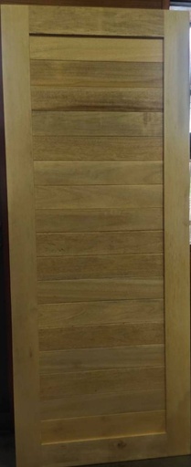 [12322152012CAA329002000 ] ประตูฮาร์ดวู้ด โมนาลาย ขอบ 5 Grade AA 32x900x2000